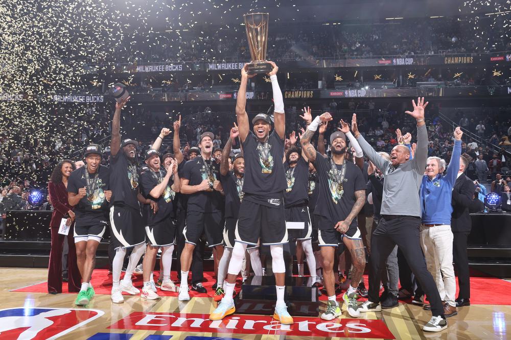 随着像钱天 随着像钱天